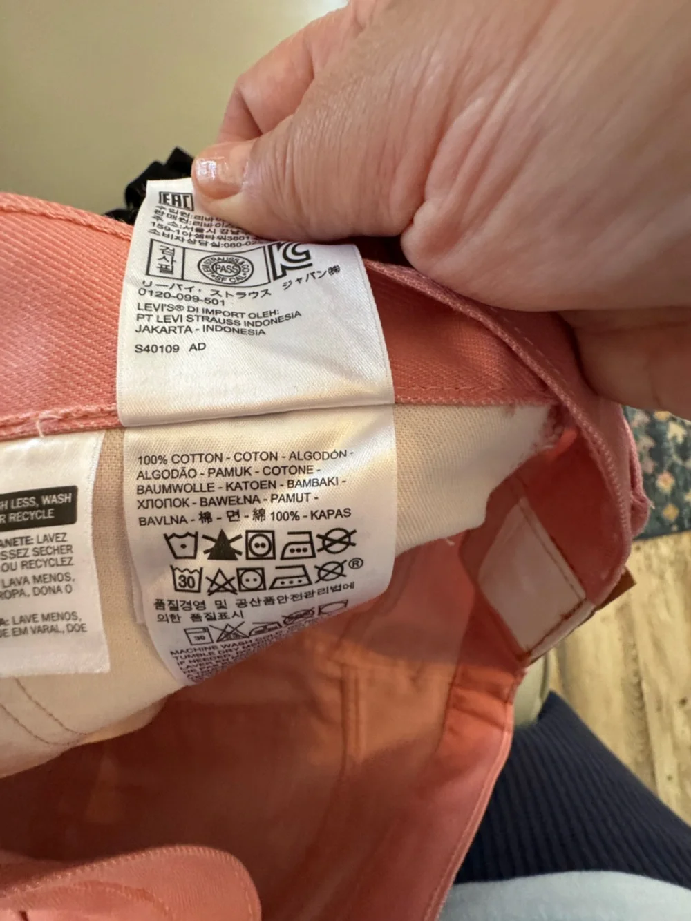 Levi's 501 original fit jeans Coral Pink Color Button Fly 34x30